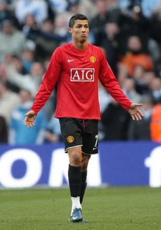 巴黎人报：登贝莱患流感缺席训练，可能无缘出战毕尔巴鄂