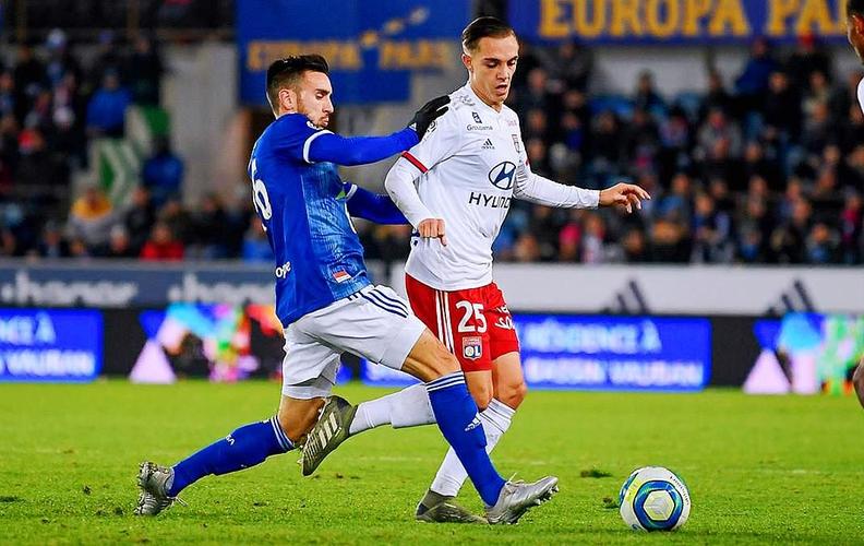 国安新援首秀进球锁定平局