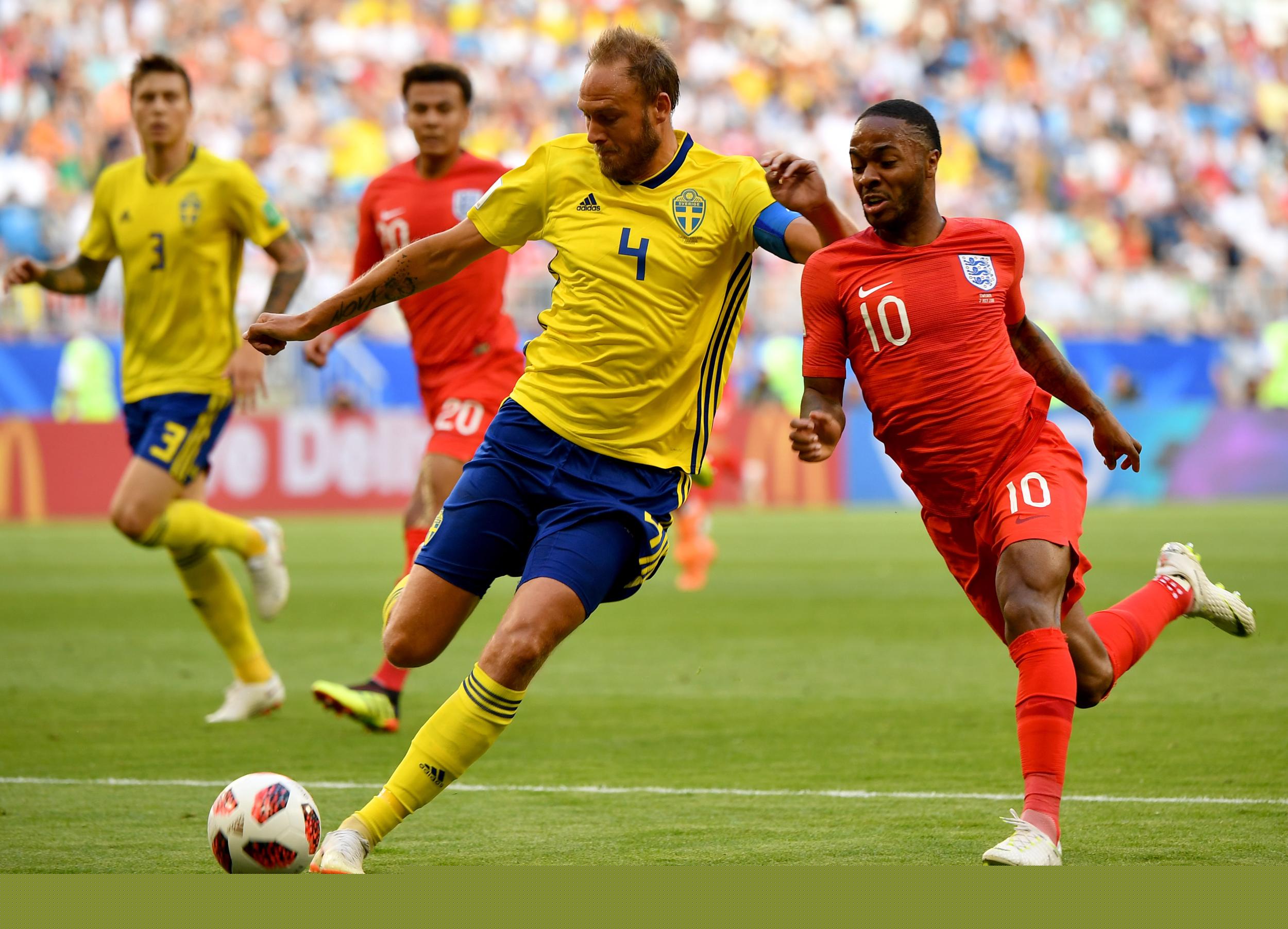 挪威黄金一代！哈兰德本届世预赛16球2助攻，厄德高1球7助攻