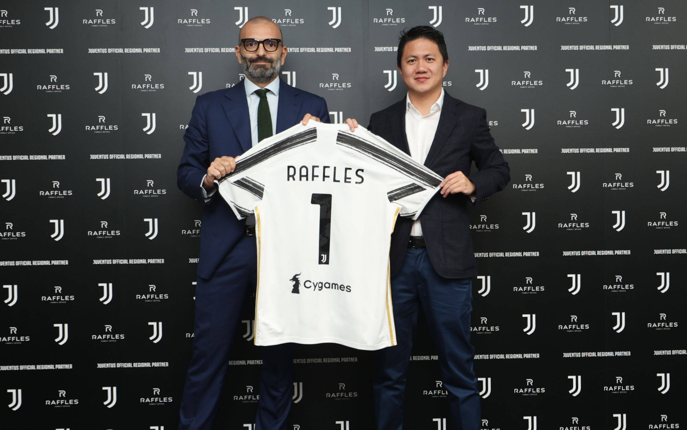 斯玛特：来到湖人让我重获新生，就像小孩第一天上学一样