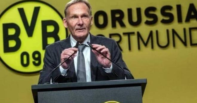 他用扣篮点燃全场