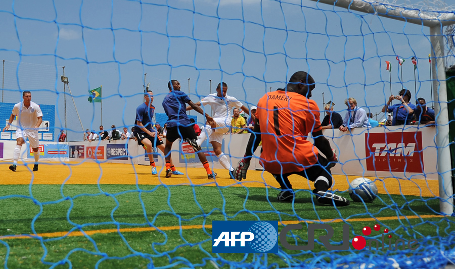 NBA杯战报：西亚卡姆24+11，萨尔24分8板，步行者119-86大胜奇才